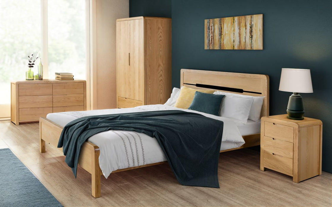 Julian Bowen Curve Bed - Available In 2 Szies