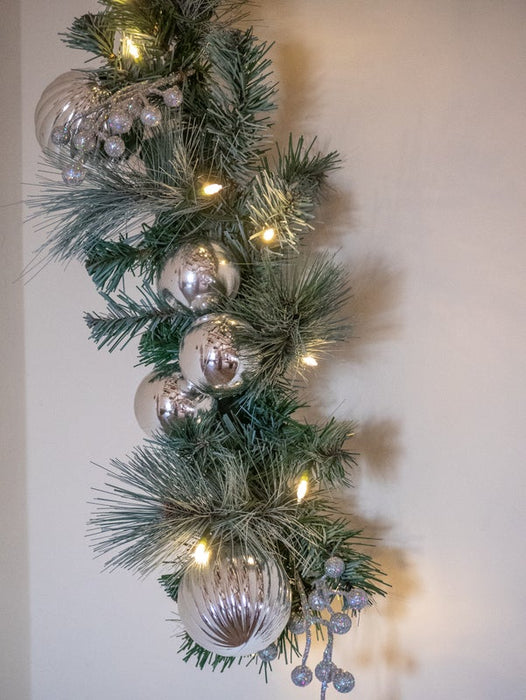 Frosted Silver Pine 9ft x 12" Garland With Berries & 70 Warm White Lights