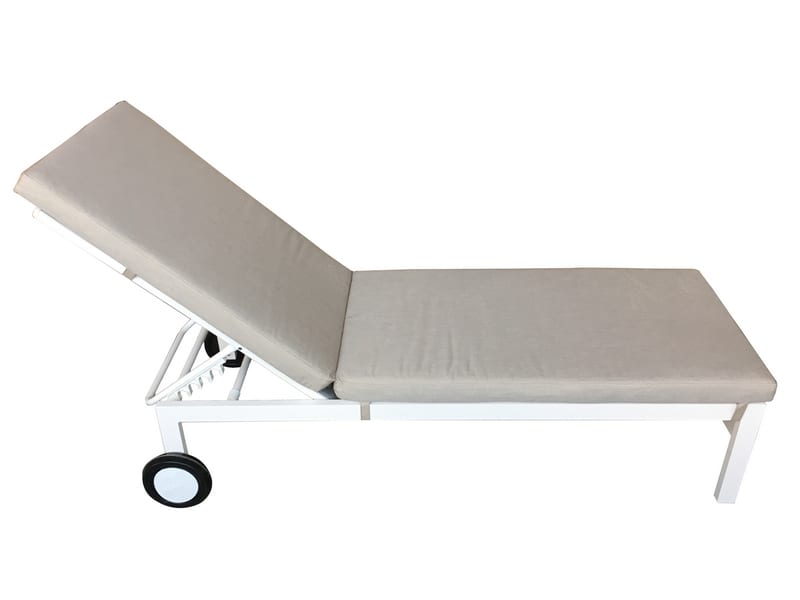 Norfolk Leisure Titchwell Lounger - Available in Grey LAST ONE REMAINING!